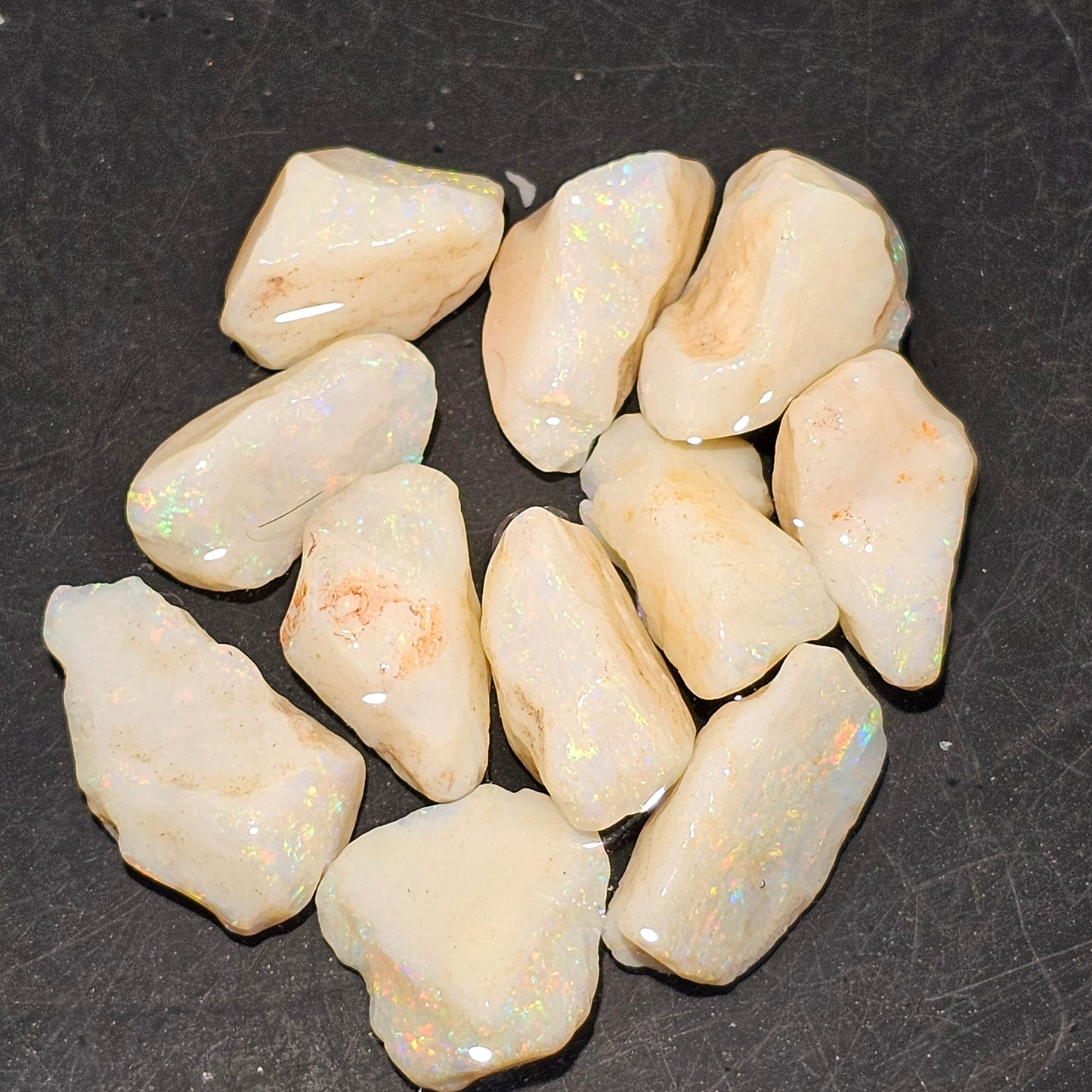 110ct White Based Coober Pedy Opal Parcel