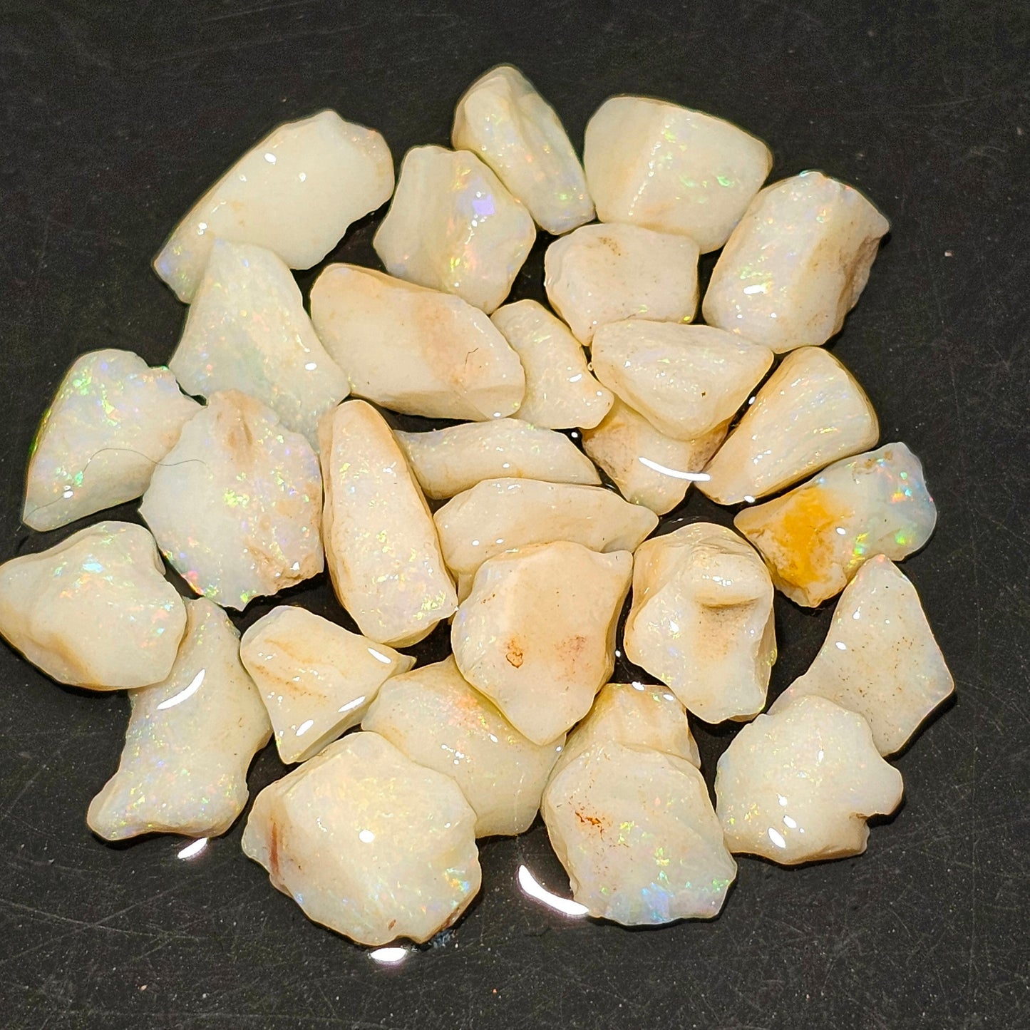 100ct White Based Coober Pedy Opal Parcel