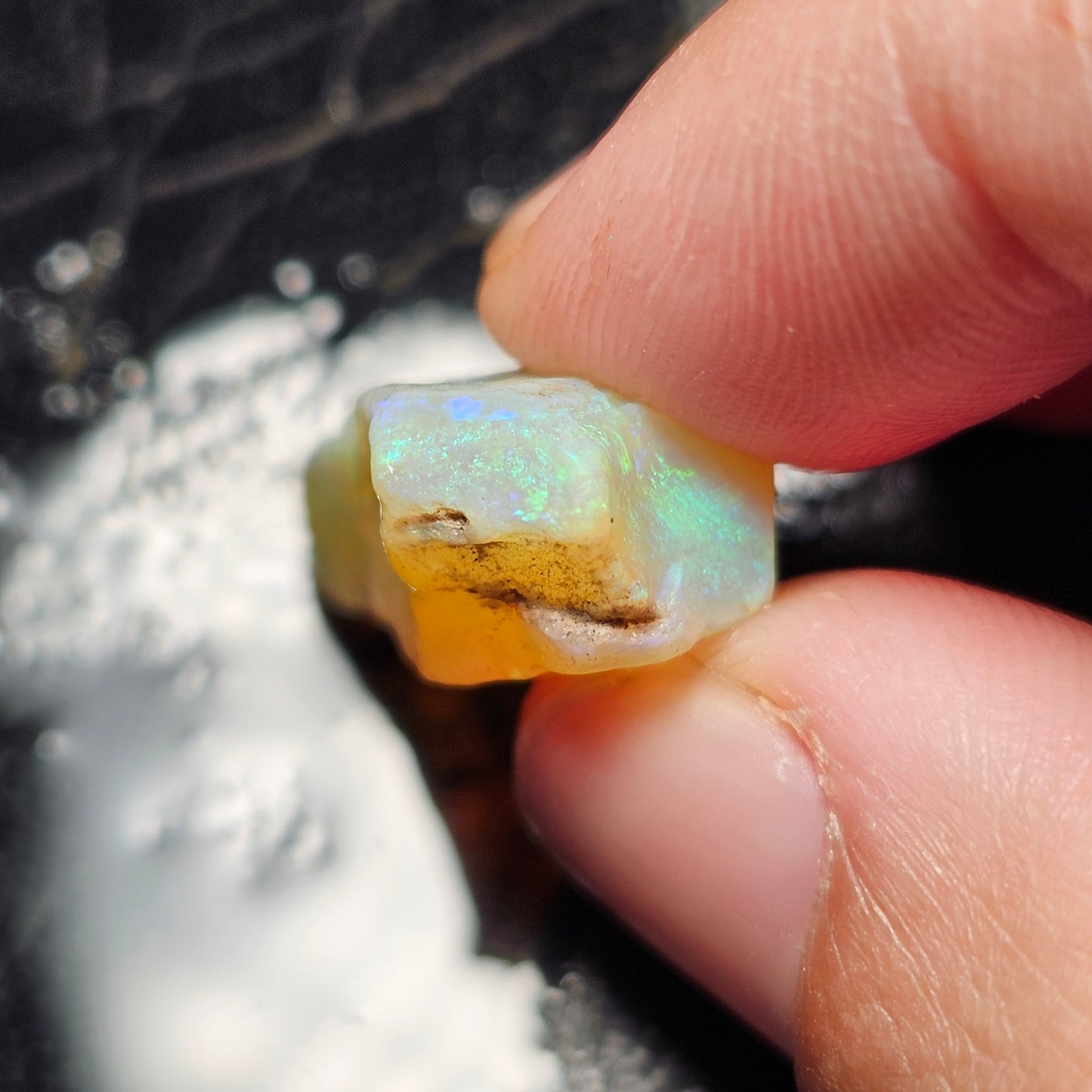 18ct Rough Opal Stone