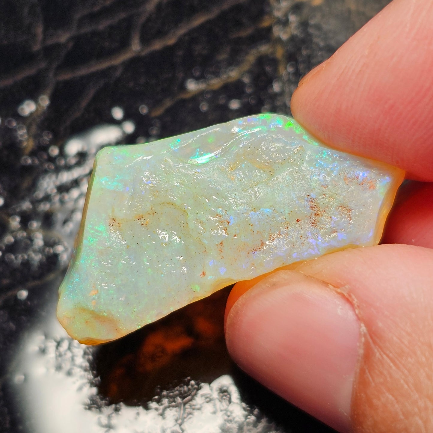 18ct Rough Opal Stone
